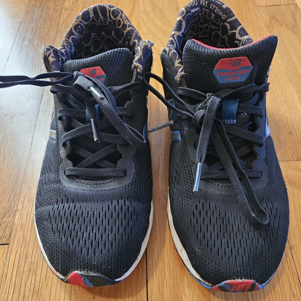 New Balance Mens Fresh Foam Arishi GPARISB2 Black Running Sneakers Sz 5.5 Read